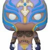 Ikon Collectables WWE - Rey Mysterio Glow US Exclusive Pop! Vinyl [RS] Funko Pop! Vinyl Commons Collection
