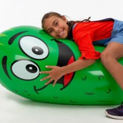 VR Distribution In A Pickle